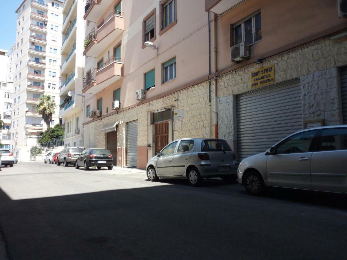 Ajana Rooms By Accomodo Cagliari Exterior foto